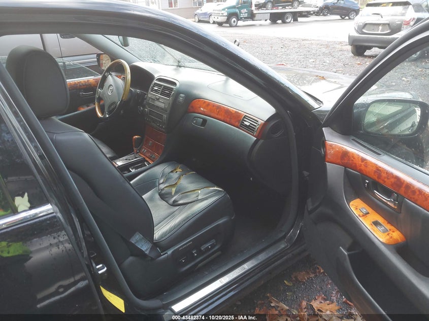 JTHBN36F455002902 2005 LEXUS LS photo no. 5