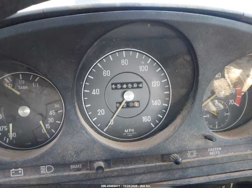 1976 Mercedes-Benz Sl-Class VIN: 10704412028800 Lot: 43482411