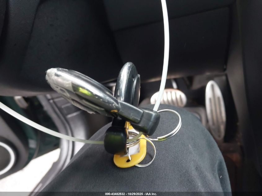 2009 Mini Cooper S VIN: WMWMF73539TW81280 Lot: 43482532