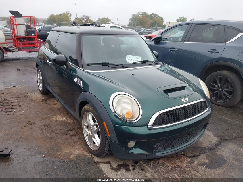 WMWMF73539TW81280 2009 MINI COOPER photo no. 13