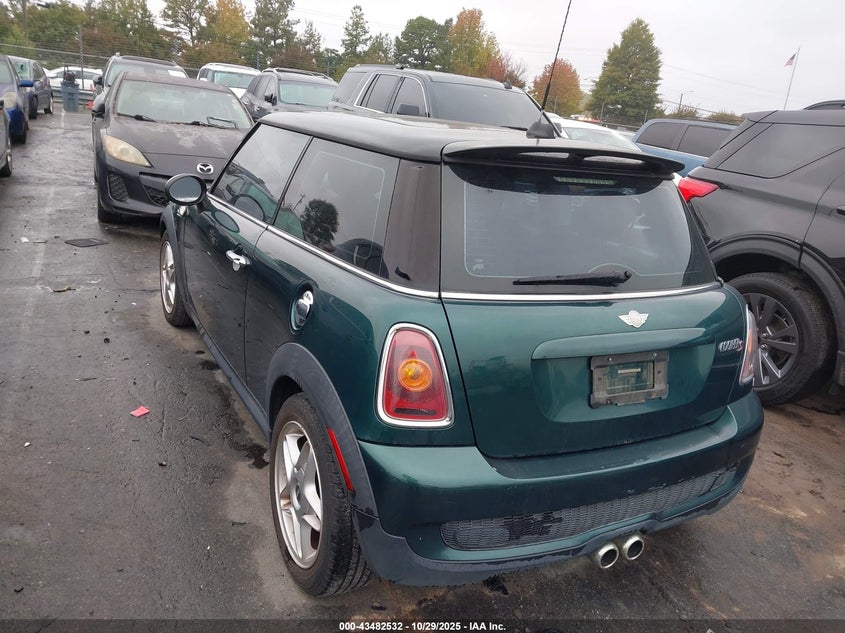 WMWMF73539TW81280 2009 MINI COOPER photo no. 3