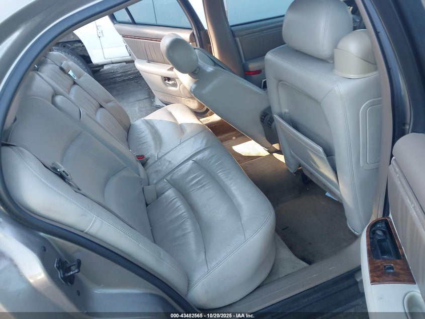 2004 Buick Park Avenue Ultra VIN: 1G4CU541944114896 Lot: 43482565