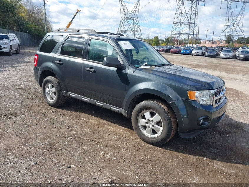 1FMCU03729KC31666 2009 Ford Escape Xlt auction photo 1
