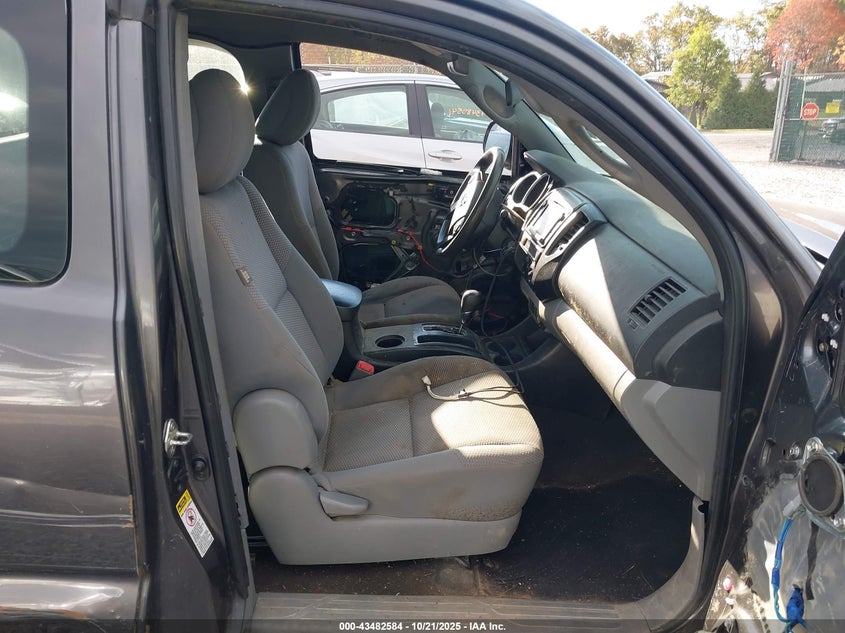 2015 TOYOTA TACOMA 5TFUX4EN7FX033005