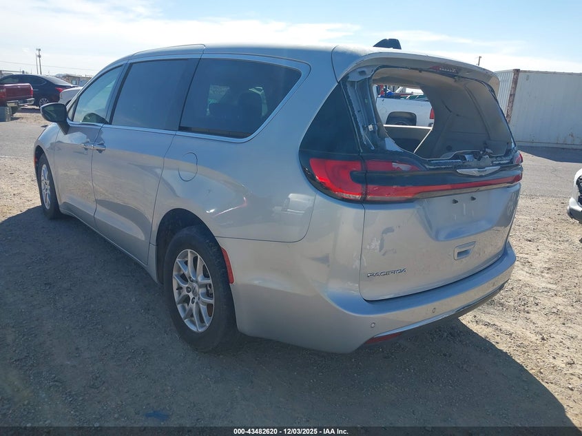 Vin: 2c4rc1bg4pr560943, lot: 43977563, chrysler pacifica touring l 20233
