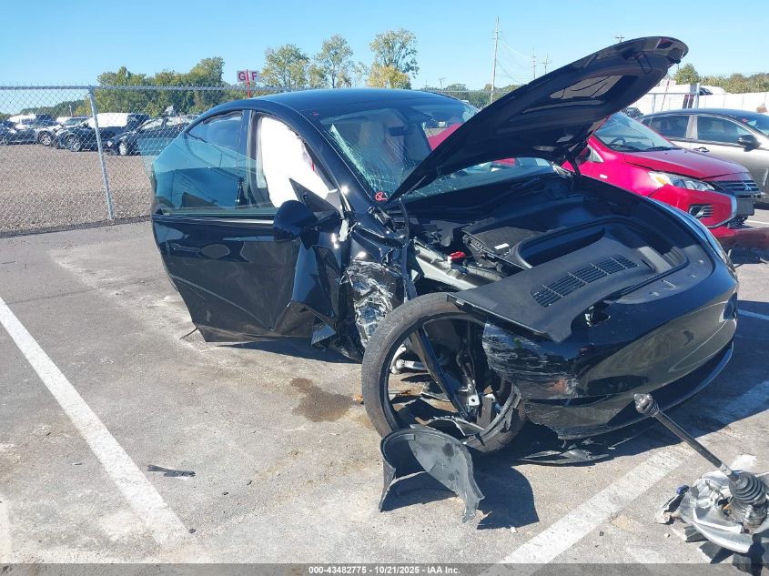 2025 Tesla Model Y Long Range Dual Motor All-Wheel Drive VIN: 7SAYGDEE3SA361091 Lot: 43482775