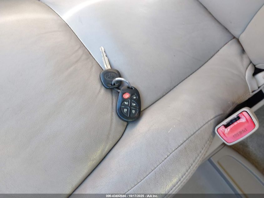 2008 Toyota Sienna Limited VIN: 5TDZK22C98S217513 Lot: 43482884