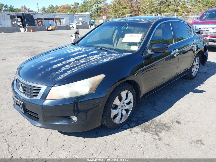 1HGCP368X8A054601 2008 HONDA ACCORD photo no. 2