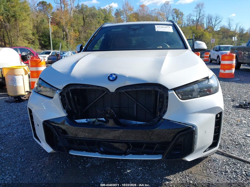 5UX23EU03R9V39887 2024 BMW X5 photo no. 6