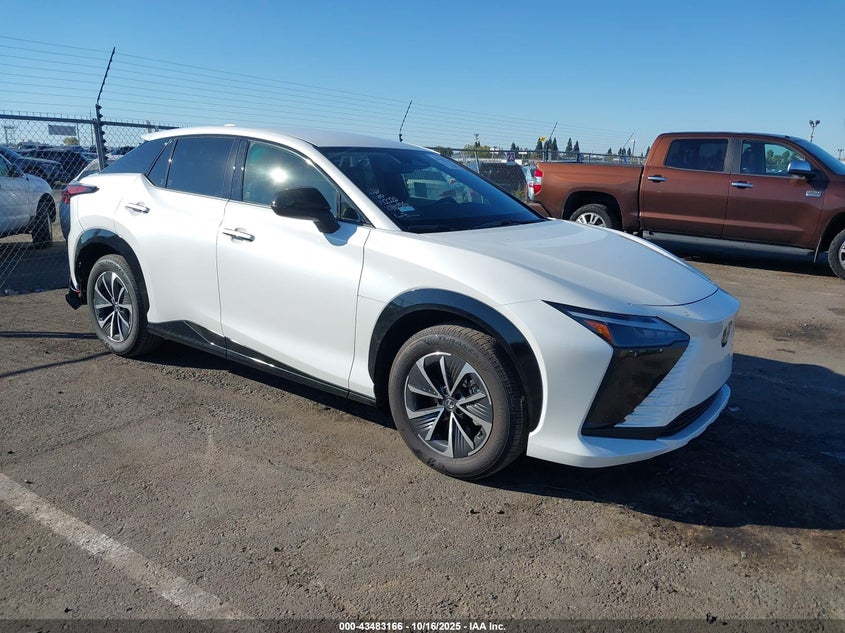 2025 LEXUS RZ 300E - JTJABABB6SA009637