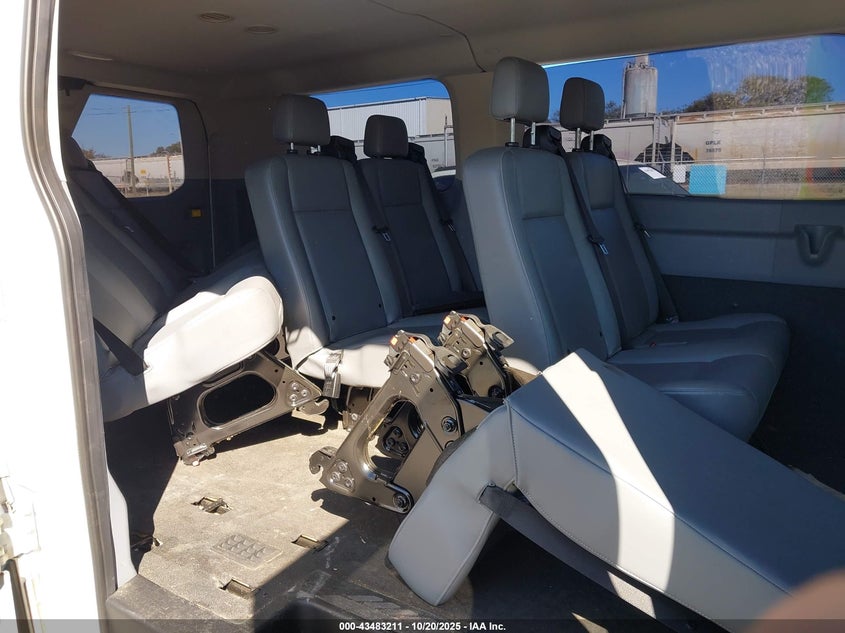 2019 FORD TRANSIT-150 XL 1FMZK1ZM2KKB15392