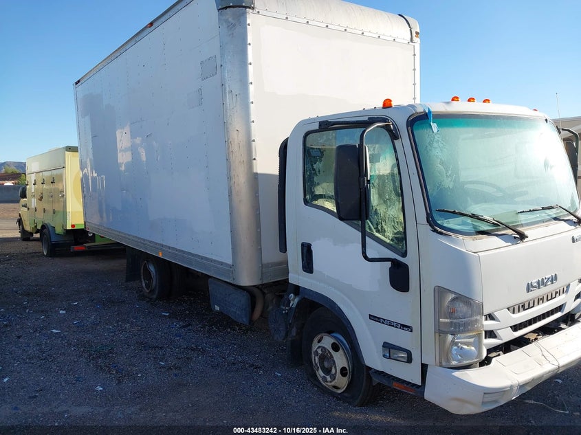 JALC4W165H7001783 2017 ISUZU  photo no. 11