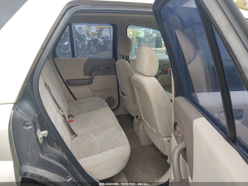 2002 Saturn Vue V6 VIN: 5GZCZ63B52S828604 Lot: 43483266