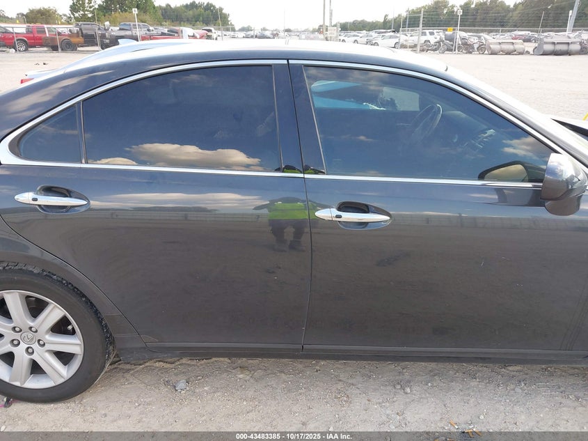 JTHBJ46G582266405 2008 LEXUS ES photo no. 13