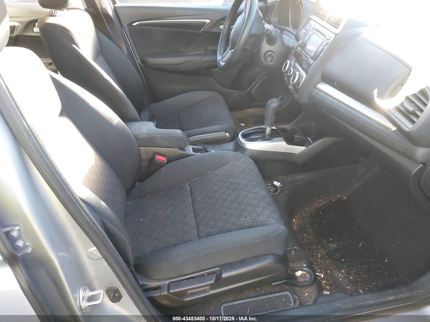 2017 HONDA FIT LX JHMGK5H5XHS000138