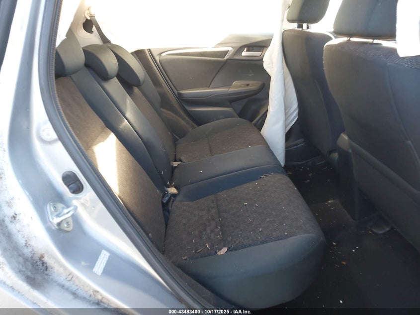 2017 HONDA FIT LX JHMGK5H5XHS000138