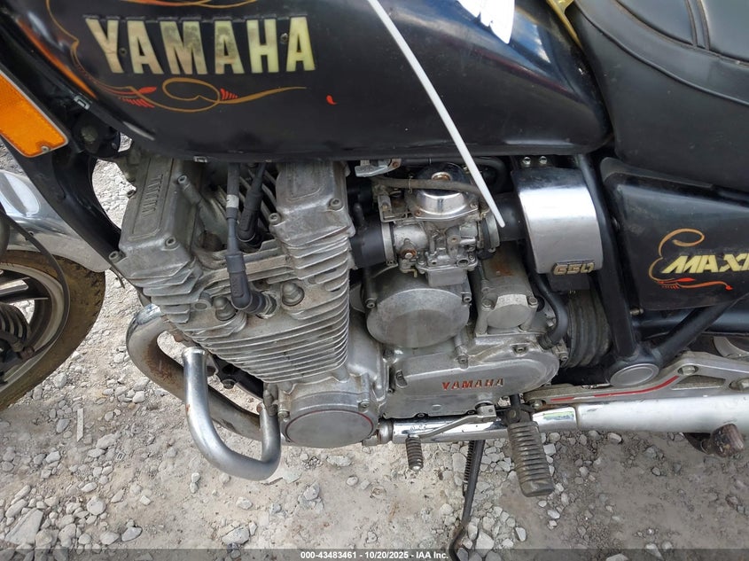 4H7110590 1981 YAMAHA XJ photo no. 10