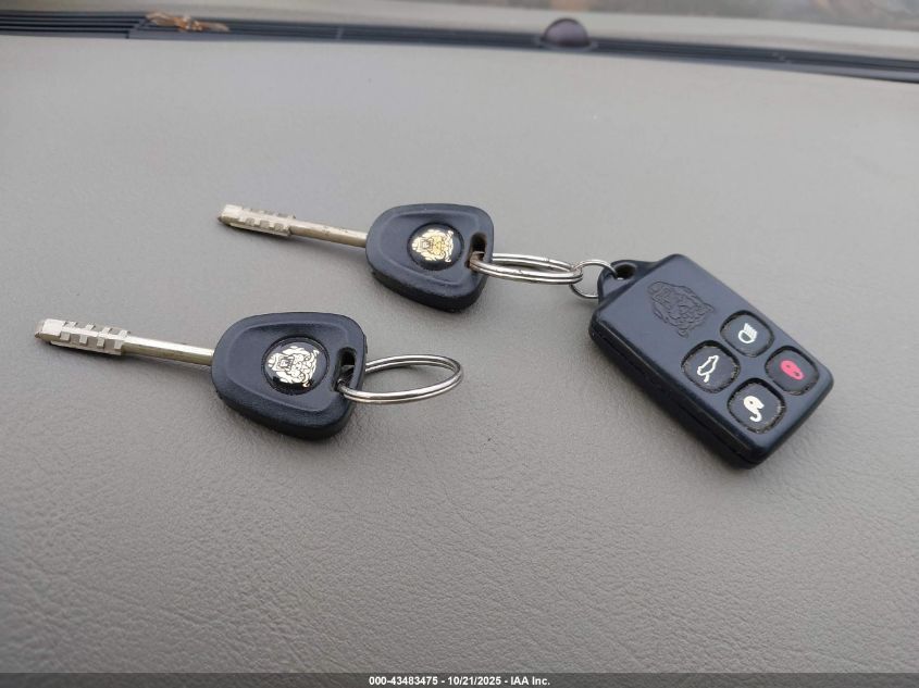 1998 Jaguar Xj Series VIN: SAJKX6243EWC82520 Lot: 43483475