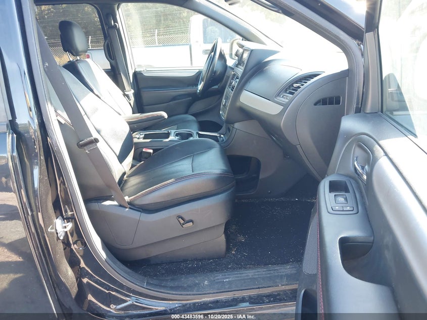 2018 DODGE GRAND CARAVAN GT 2C4RDGEG7JR147160