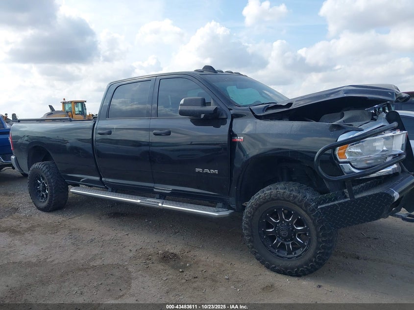 2022 Ram 3500 Tradesman 4X4 8' Box VIN: 3C63R3GJ9NG314291 Lot: 43483611