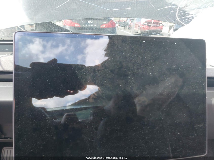 2025 Tesla Model 3 Long Range Rear-Wheel Drive VIN: 5YJ3E1EA1SF013401 Lot: 43483652