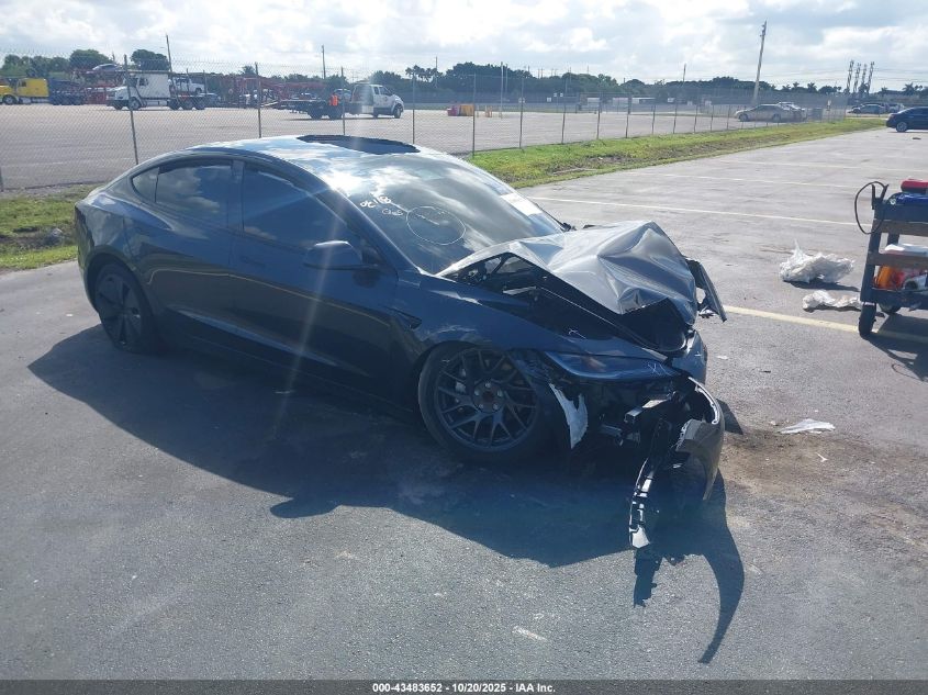 TESLA MODEL 3 LONG RANGE REAR-WHEEL DRIVE