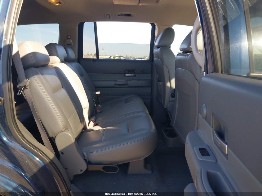 2005 Dodge Durango Slt VIN: 1D4HB48D45F505669 Lot: 43483804