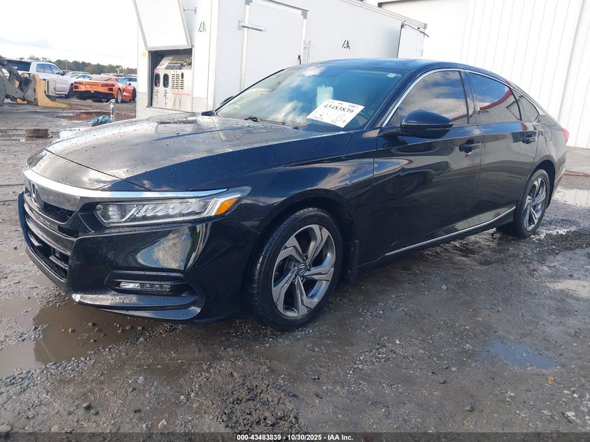 1HGCV1F52JA064724 2018 HONDA ACCORD photo no. 2