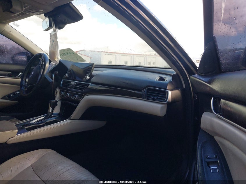 1HGCV1F52JA064724 2018 HONDA ACCORD photo no. 5