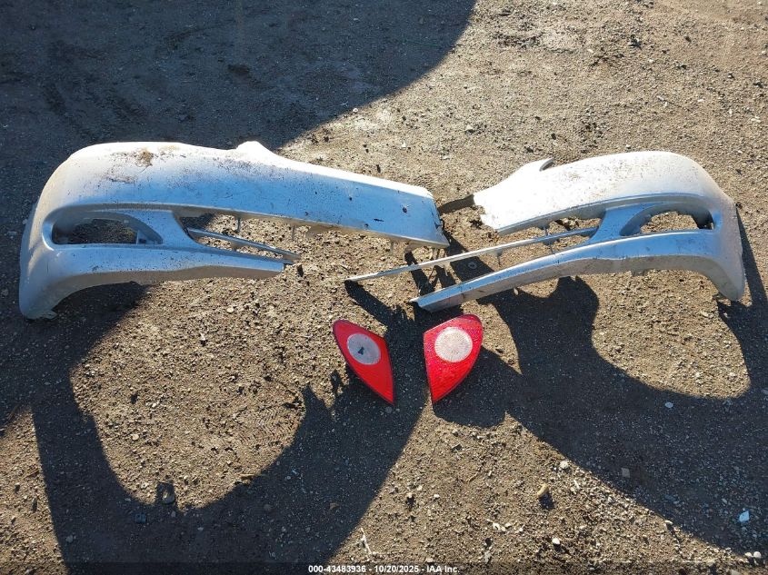 2005 Toyota Corolla Le VIN: 1NXBR32E05Z384429 Lot: 43483936