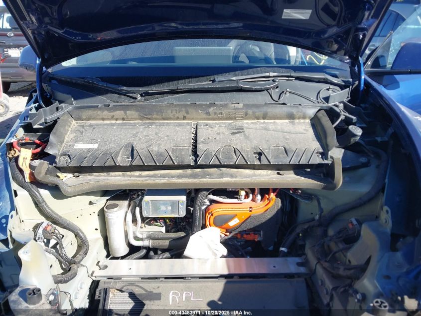 2022 Tesla Model Y Long Range Dual Motor All-Wheel Drive VIN: 7SAYGAEE0NF382678 Lot: 43483971