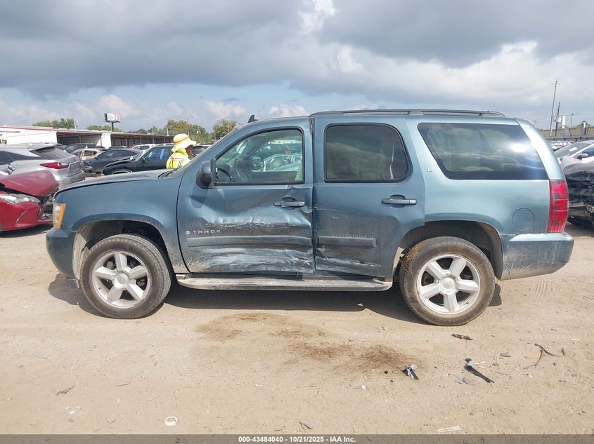 2008 Chevrolet Tahoe Lt VIN: 1GNFC13068R270349 Lot: 43484040