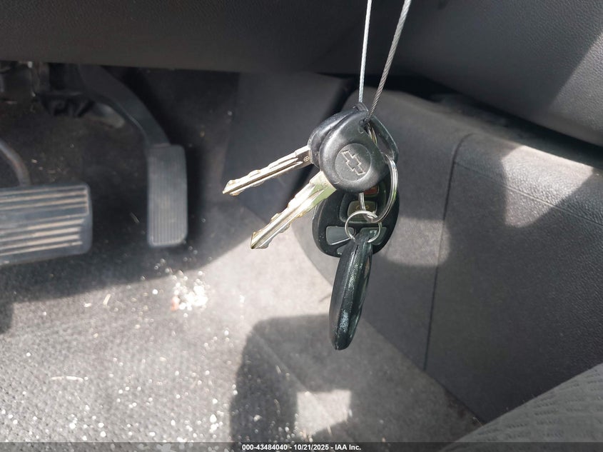 2008 Chevrolet Tahoe Lt VIN: 1GNFC13068R270349 Lot: 43484040