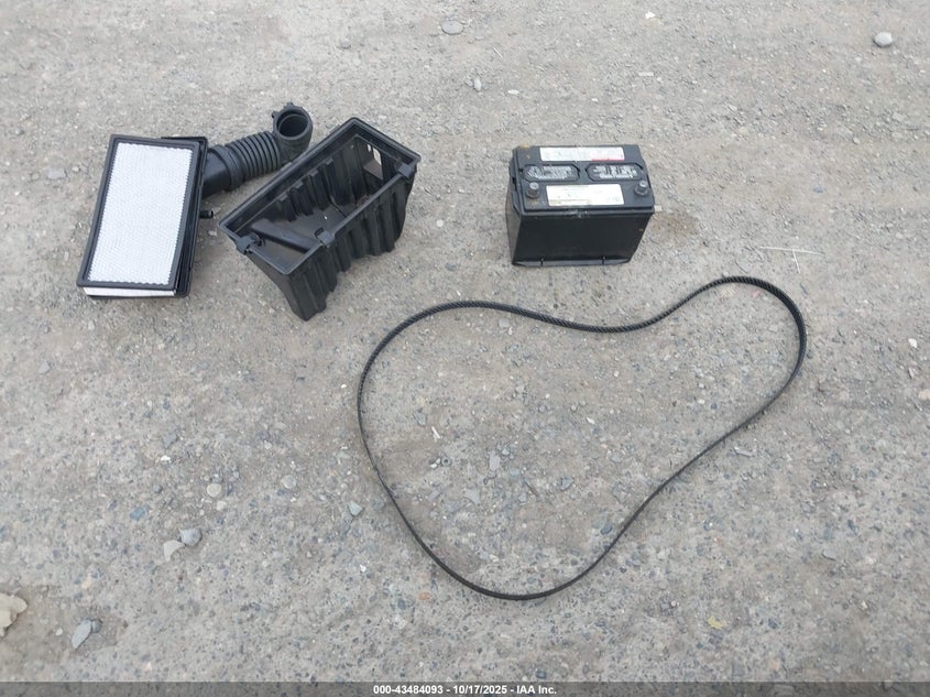 2001 Jeep Cherokee Sport VIN: 1J4FF48S91L572331 Lot: 43484093