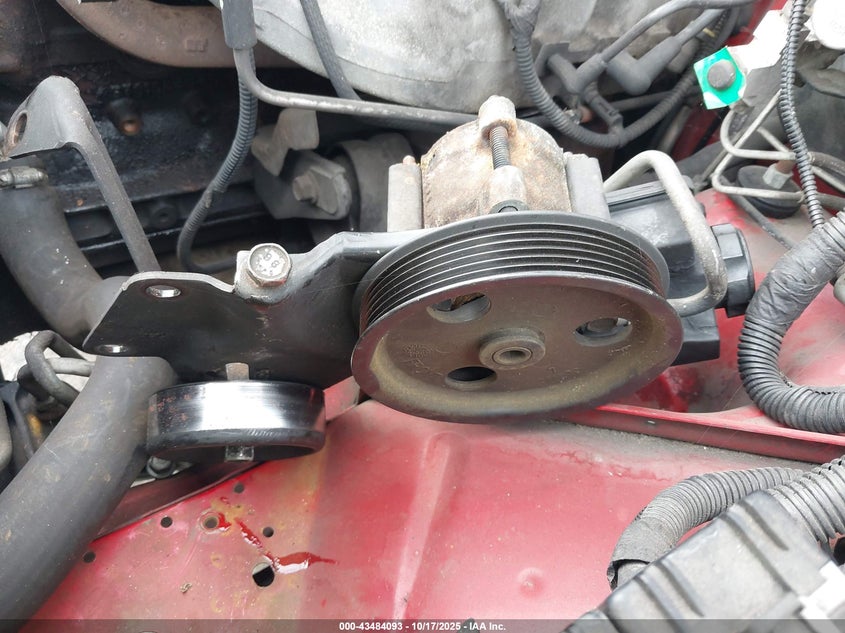 2001 Jeep Cherokee Sport VIN: 1J4FF48S91L572331 Lot: 43484093