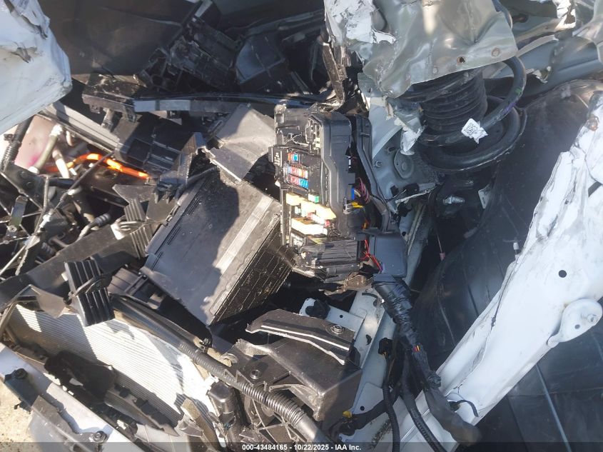 2025 Kia Ev6 Light VIN: 5XYC34JB2SG011235 Lot: 43484165