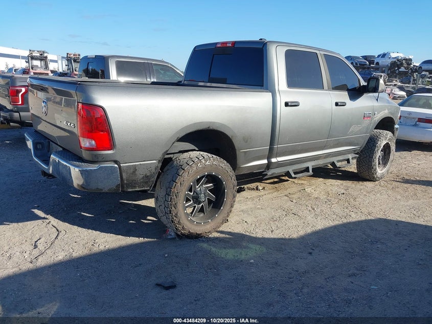 Vin: 3d7ut2cl3bg628620, lot: 43979152, ram ram 2500 slt 20114