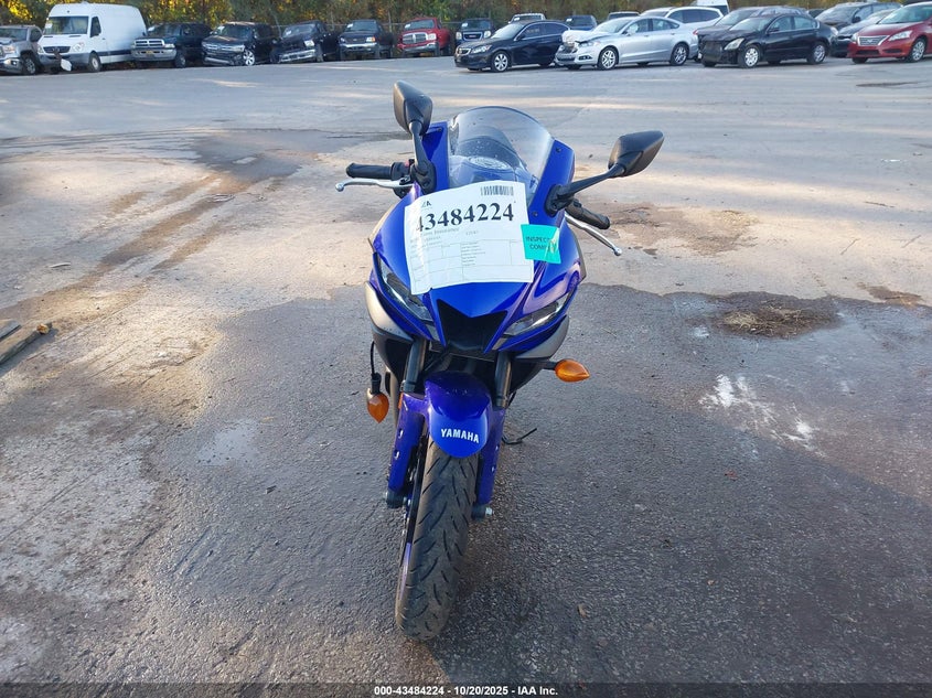 2024 YAMAHA YZFR3 A MH3RH18Y1RK016355