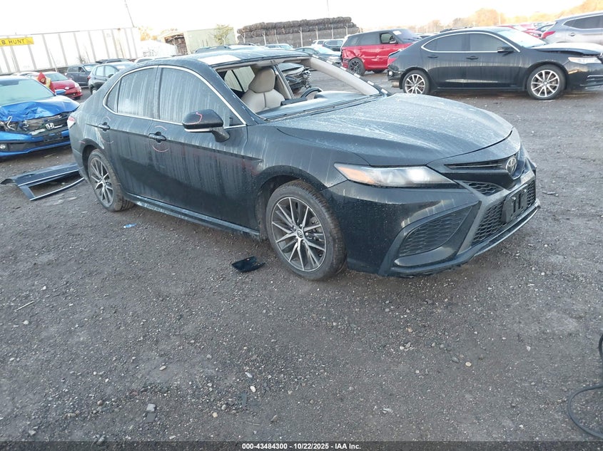 2022 TOYOTA CAMRY SE - 4T1G11AK7NU692366