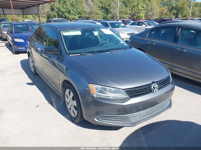 VOLKSWAGEN JETTA 2.0L S