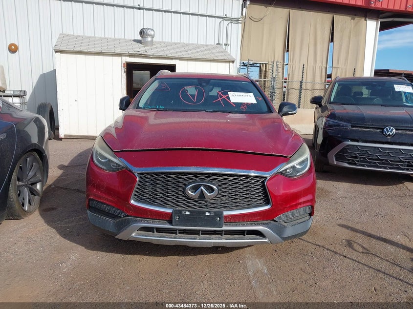2018 Infiniti Qx30 Luxury VIN: SJKCH5CR7JA051923 Lot: 43484373