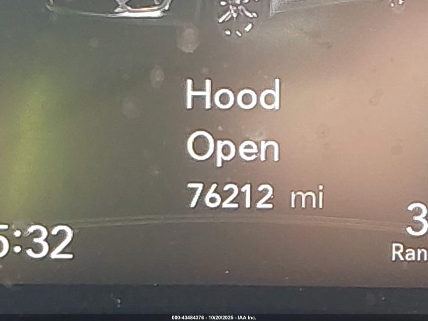 2018 Chrysler Pacifica Limited VIN: 2C4RC1GG5JR321465 Lot: 43484376