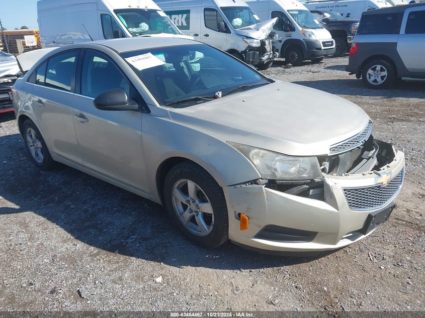CHEVROLET CRUZE 1LT