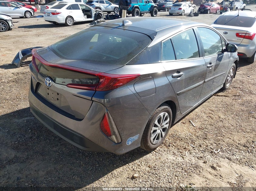 VIN JTDKAMFP3N3198886 2022 TOYOTA PRIUS PRIME LE