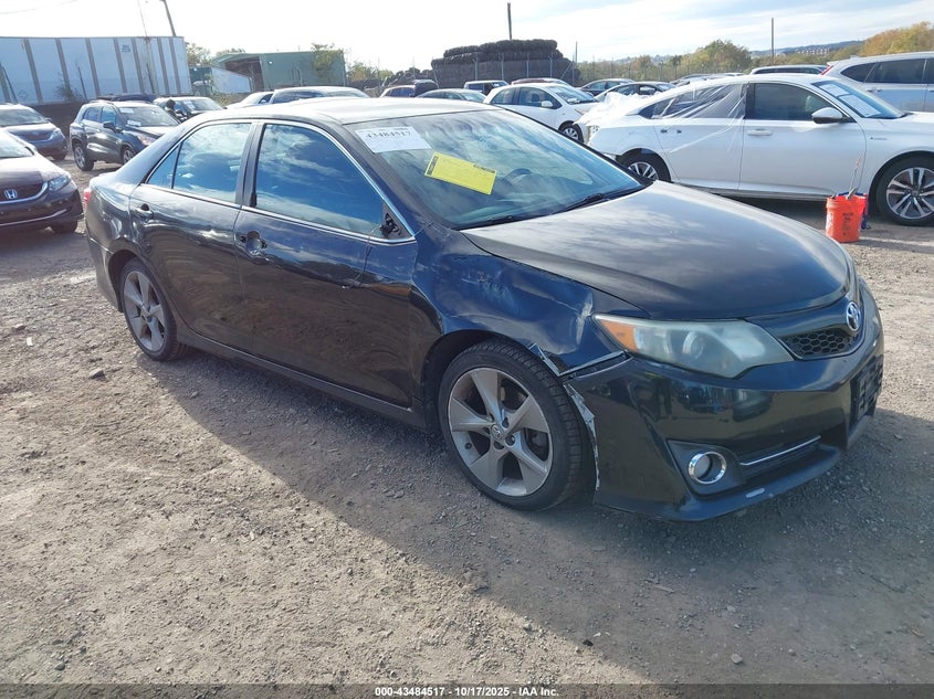 TOYOTA CAMRY SE LIMITED EDITION