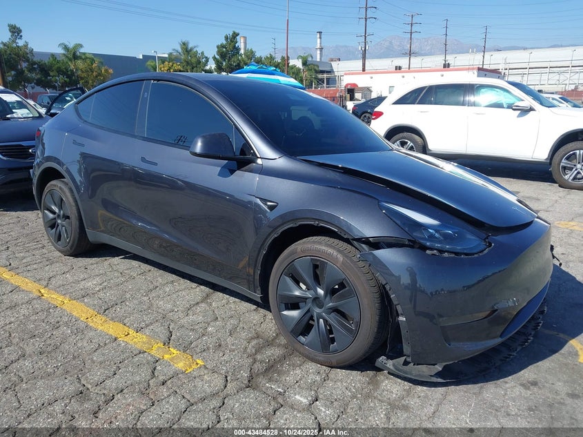 TESLA MODEL Y LONG RANGE DUAL MOTOR ALL-WHEEL DRIVE/RWD