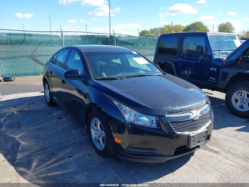 CHEVROLET CRUZE 1LT AUTO