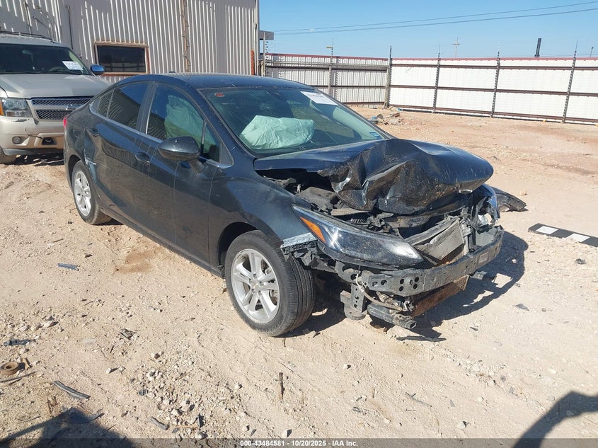 CHEVROLET CRUZE LT AUTO