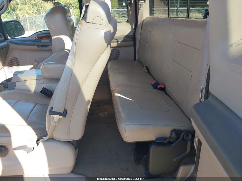 2001 Ford F-250 Lariat/Xl/Xlt VIN: 1FTNX20F11EC42477 Lot: 43484584