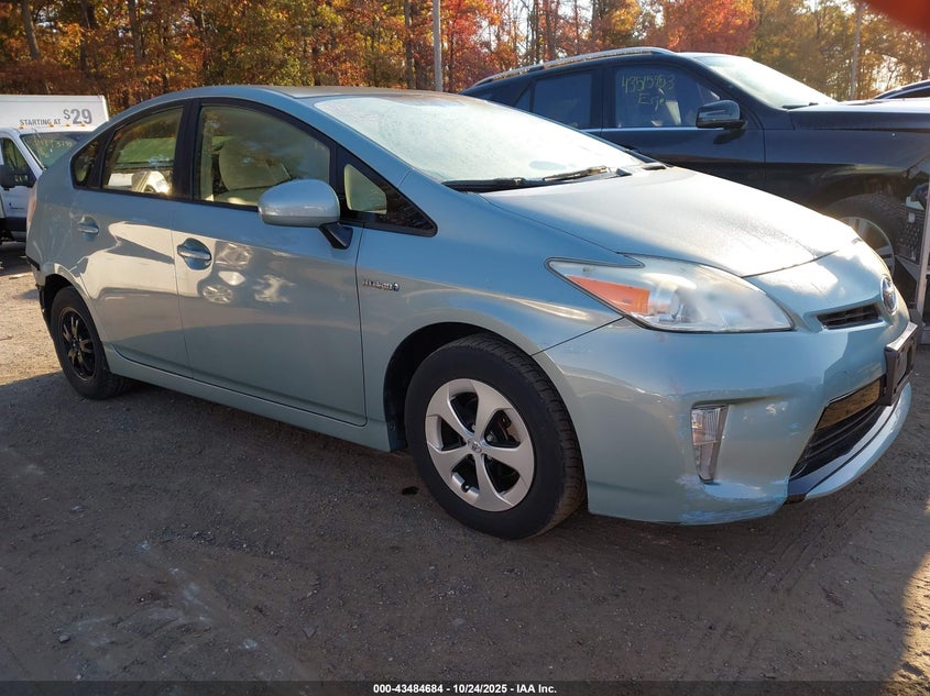 2013 TOYOTA PRIUS TWO - JTDKN3DU3D5678601